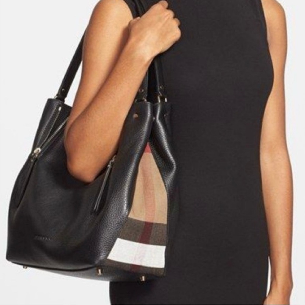 Burberry Maidstone Medium Tote Black Leather